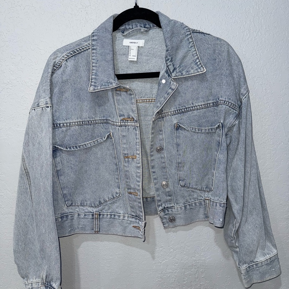 Forever 21 Gray Cropped Denim Jacket